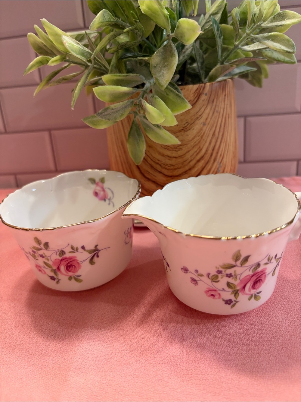 Creamer and Sugar Set with Gold Trim
Pink rose Pattern Porcelain